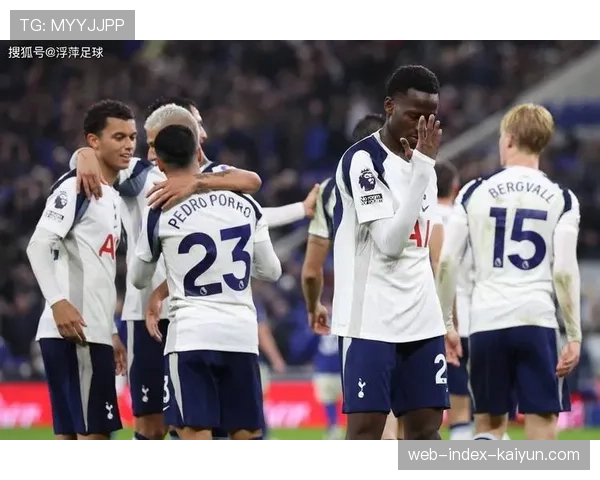 乌多吉全场丢失球权13次 左路防守成热刺软肋